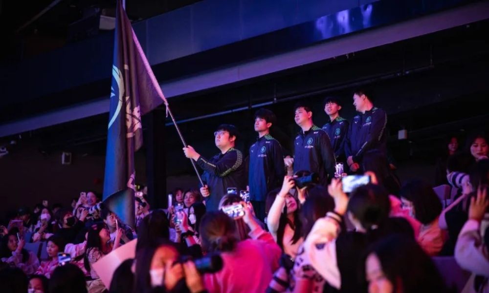 中信证券在港业绩会释放转型与国际化信号:锚定“十五五”发力提升ROE与全球服务能力 中信证券在港业绩会释放转型与国际化信号:锚定“十五五”发力提升ROE与全球服务能力